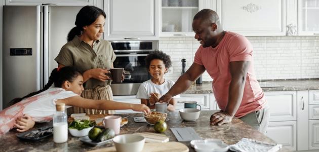 6 نصائح لتشجيع الأطفال على تناول الطعام المنزلي