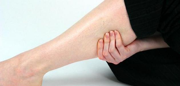 أسباب الشد العضلي في الساق أثناء النوم