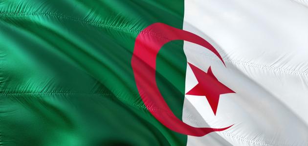 أول رئيس للجزائر