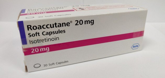 إيزوتريتينوين - Isotretinoin