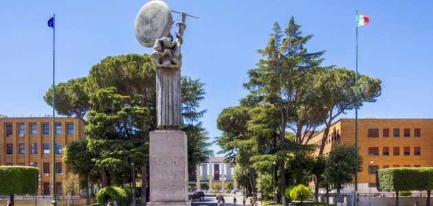 جامعة روما سابينزا (أقدم جامعة في روما)
