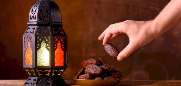 حكم صيام شهر رمضان