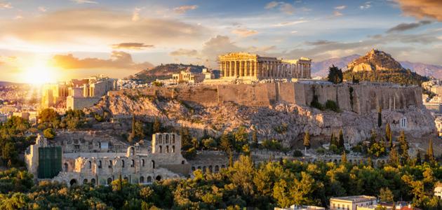 خصائص العمارة في المدن اليونانية