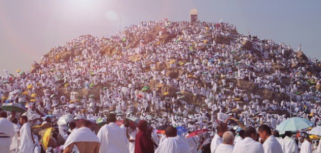 خطبة يوم عرفة مكتوبة