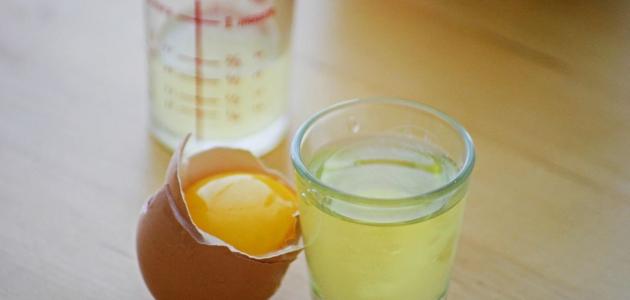 فوائد بياض البيض والعسل للوجه