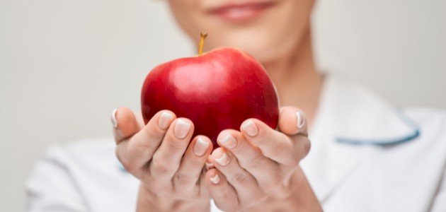 ما أهم فوائد التفاح للبشرة؟