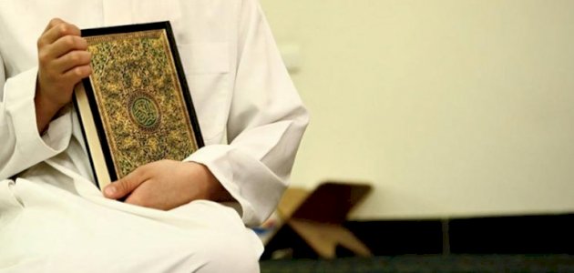 معنى آية وجعل فيها سراجًا وقمرًا منيرًا، بالشرح التفصيلي