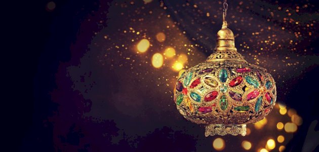 نبذة عن شهر رمضان الذي أنزل فيه القرآن